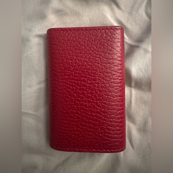 Gucci GG Marmont Leather Key Case - Picture 2 of 10